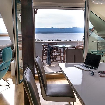 Luxury 3-Bedroom Apartment Zen 볼 외부 사진
